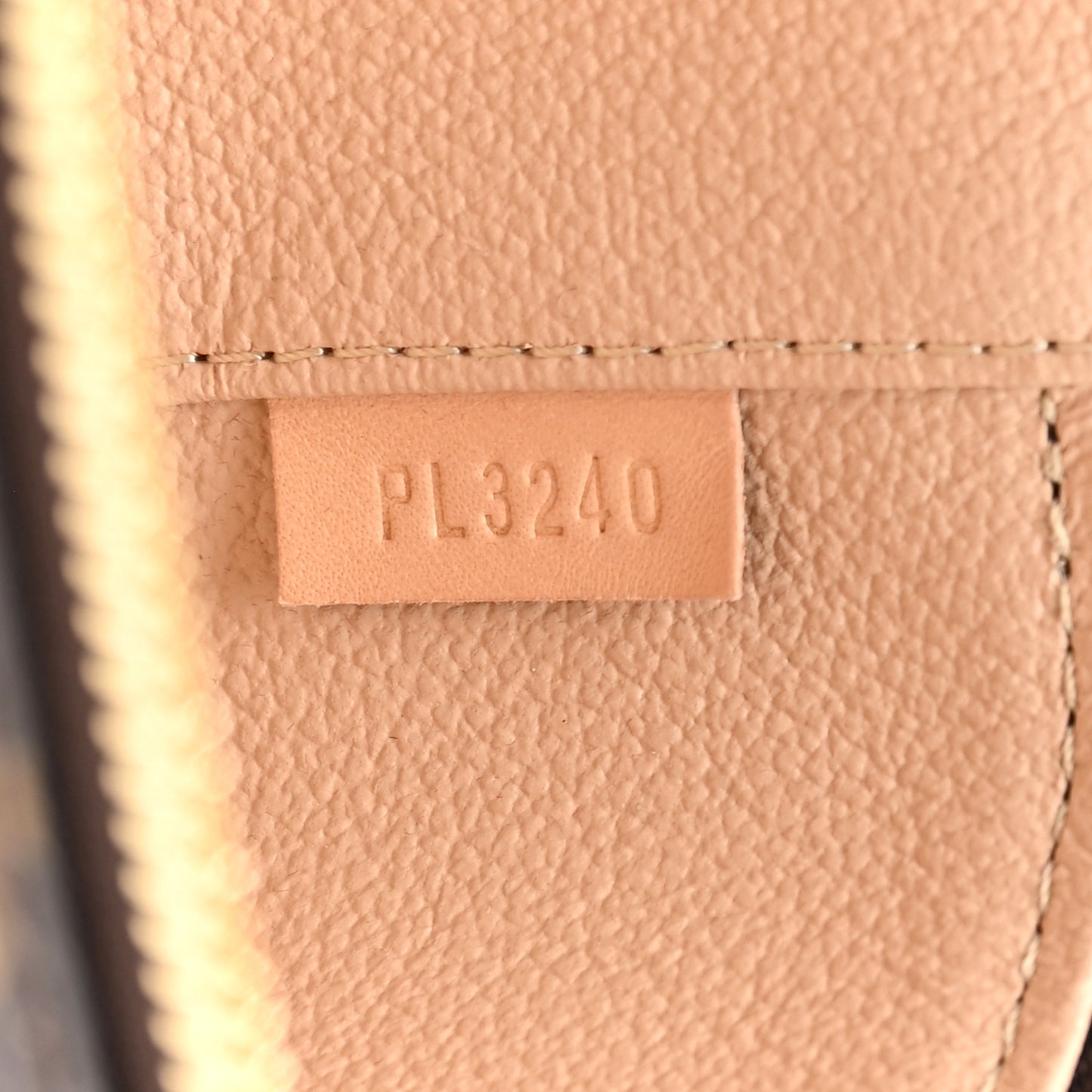 Monogram Nano Nice