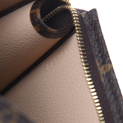 Louis Vuitton Monogram Toiletry Pouch 19 7 of 9