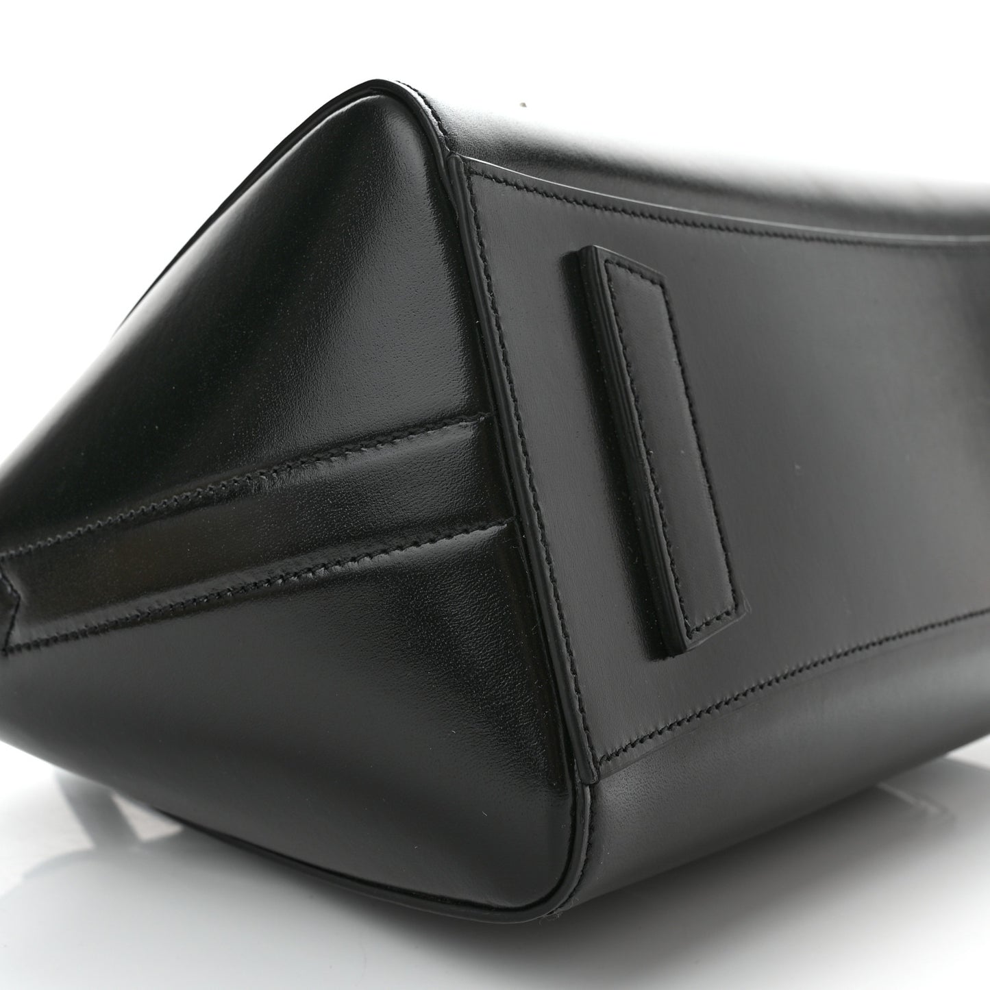Box Calfskin Small Lock Antigona Shoulder Bag