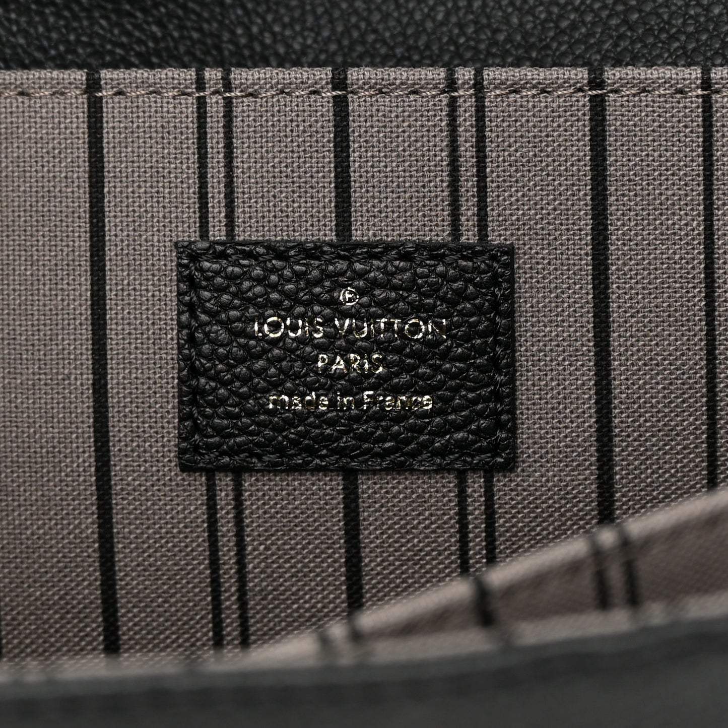 LOUIS VUITTON Empreinte Pochette Metis Black