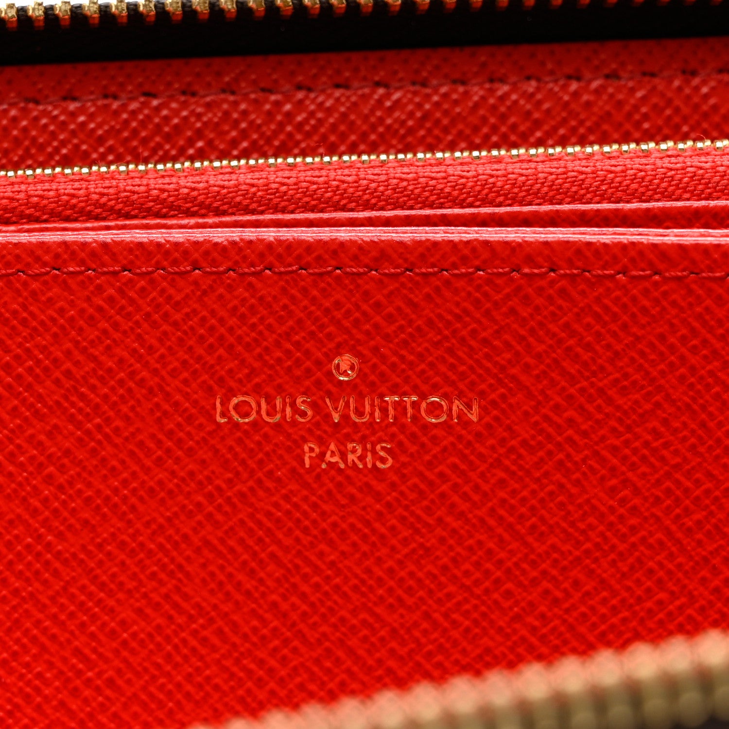 Louis Vuitton Monogram 2019 Christmas Animation Zippy Wallet 5 of 7