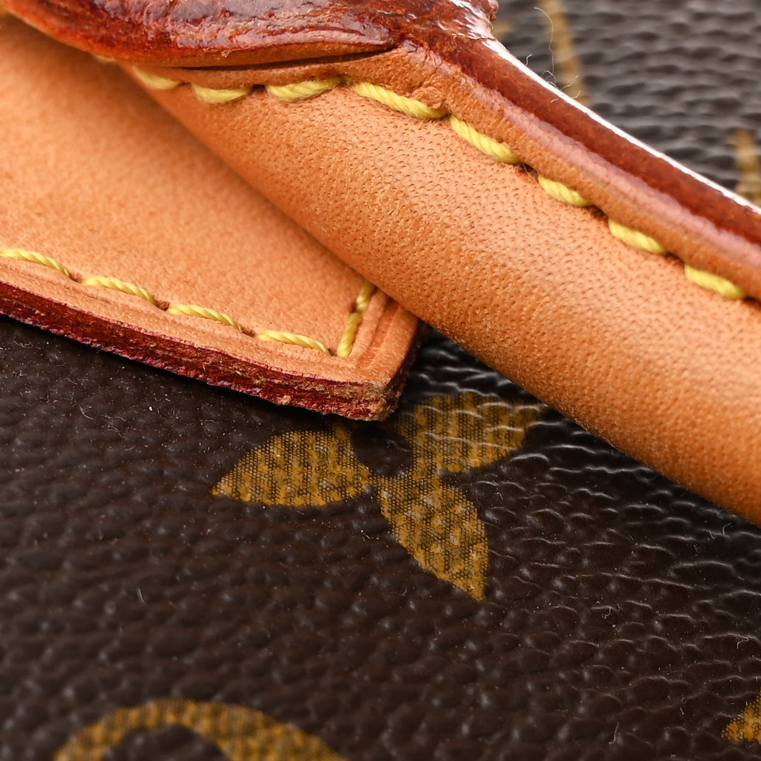 Louis Vuitton Monogram Speedy 30 14 of 15