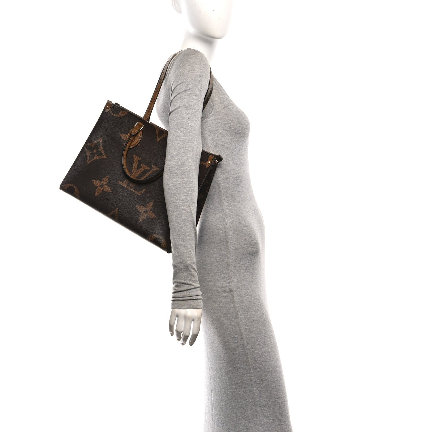 Louis Vuitton Reverse Monogram Giant Onthego MM 2 of 9