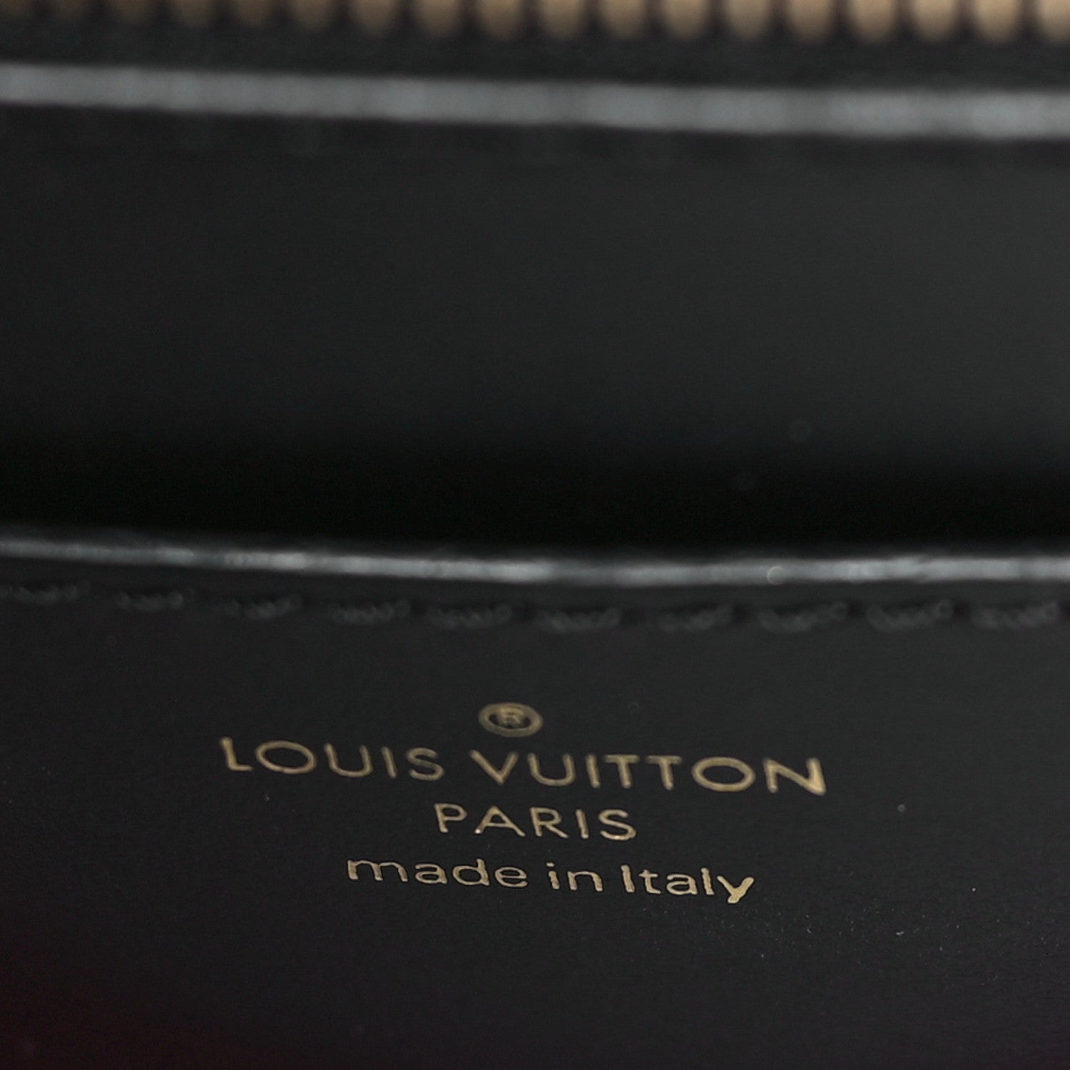 Louis Vuitton Smooth Calfskin LV Pont 9 Black 6 of 10