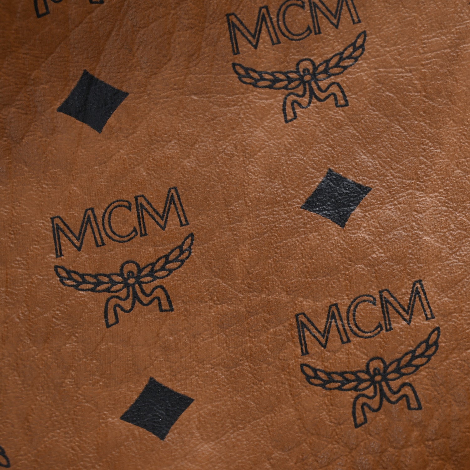 MCM Visetos Medium Stark Wristlet Pouch Cognac 10 of 10