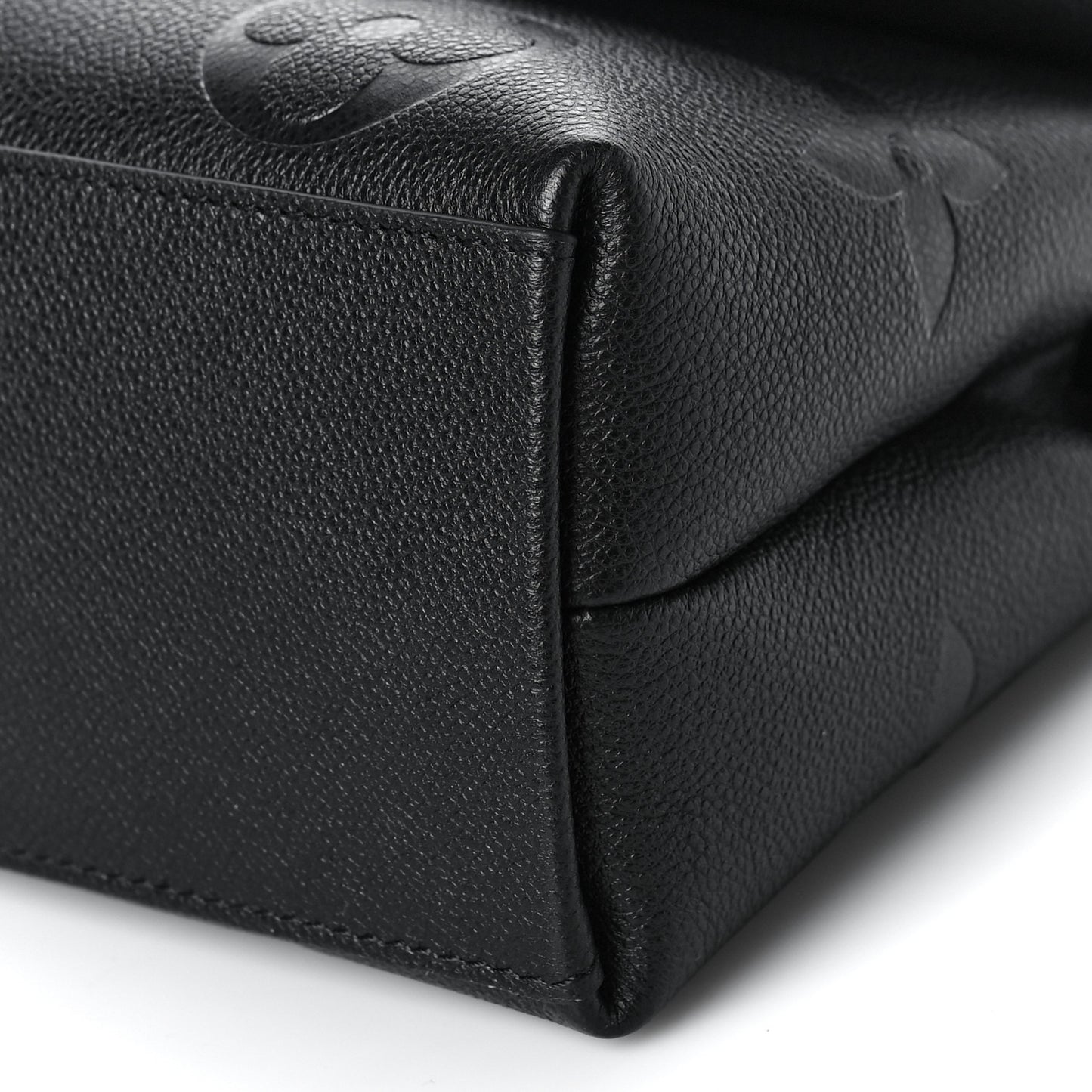 Empreinte Monogram Giant Madeleine MM Black