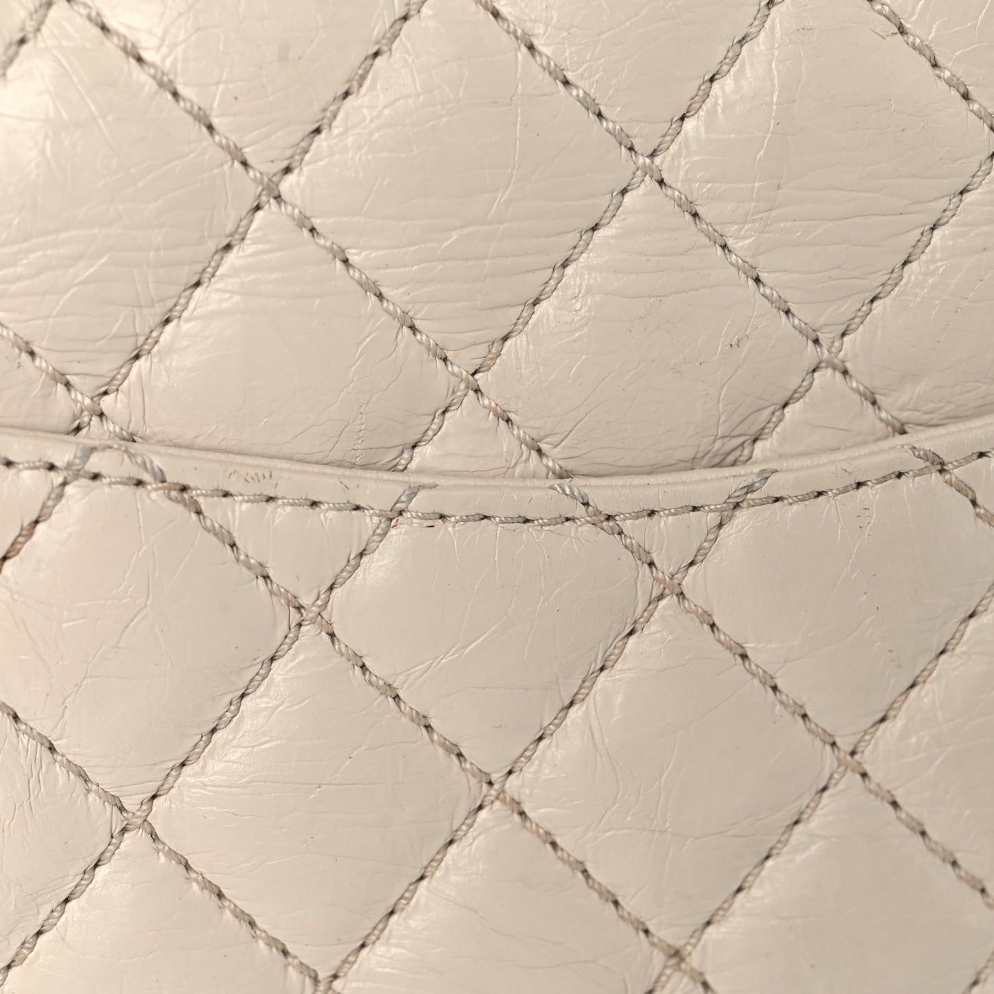 Aged Calfskin Quilted 2.55 Reissue 225 Flap White