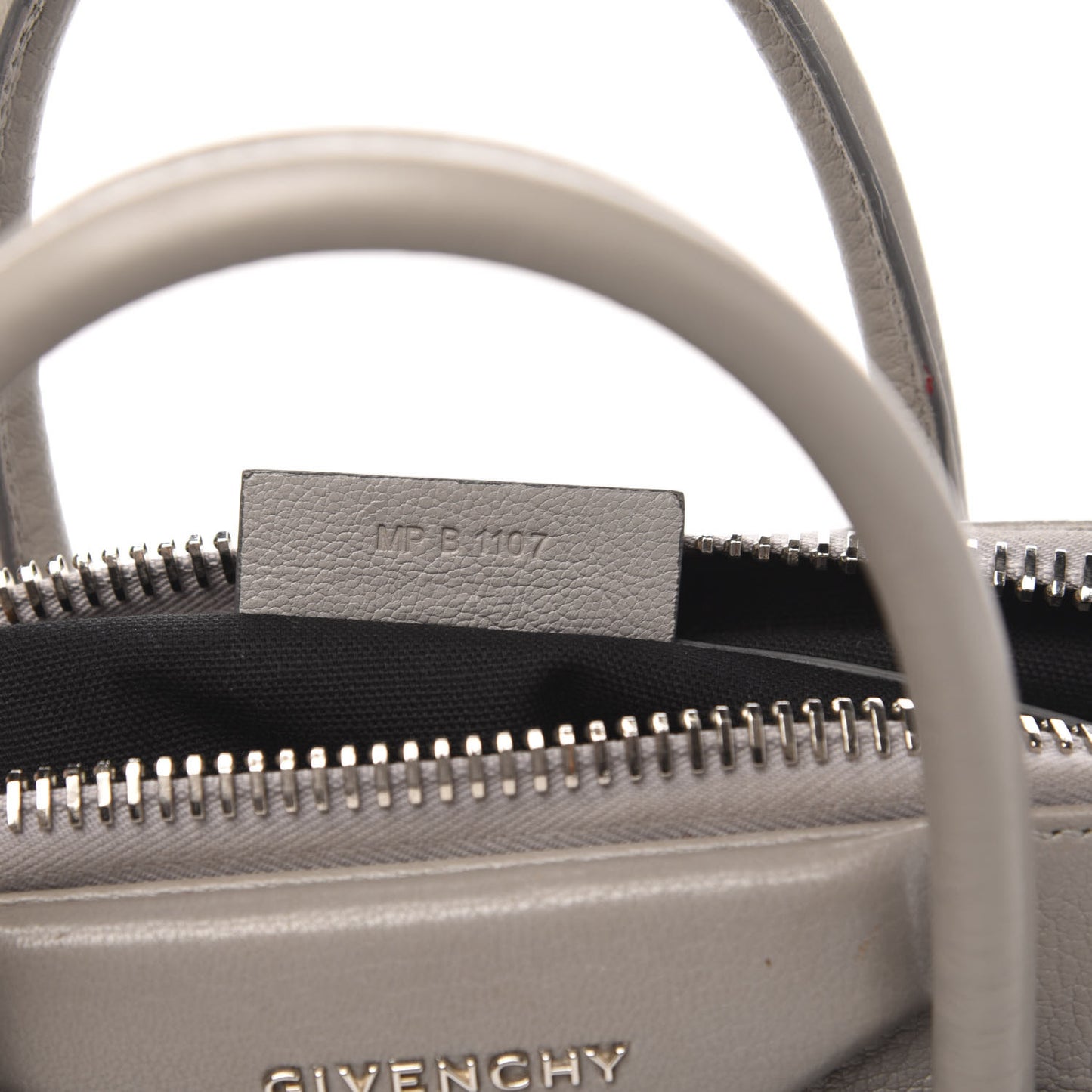 Sugar Goatskin Small Antigona Pearl Grey