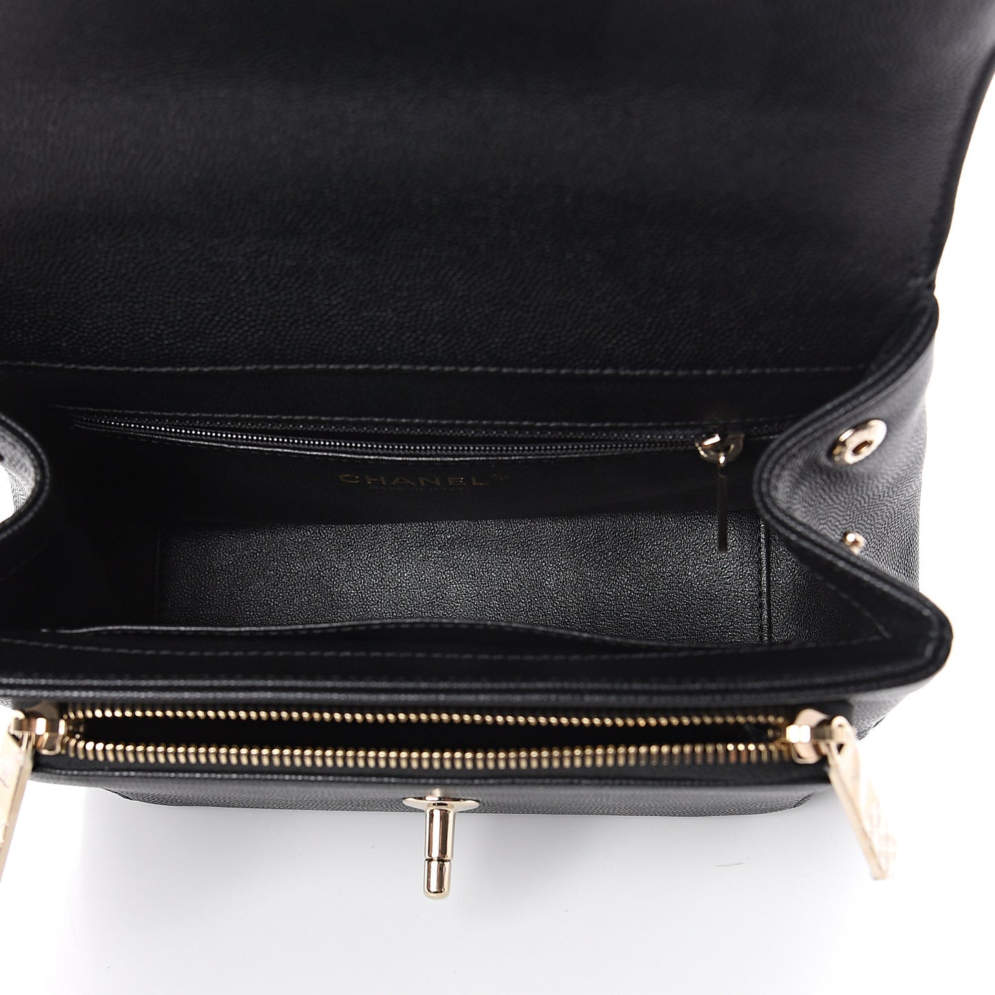 Caviar Quilted Medium Business Affinity Flap Black