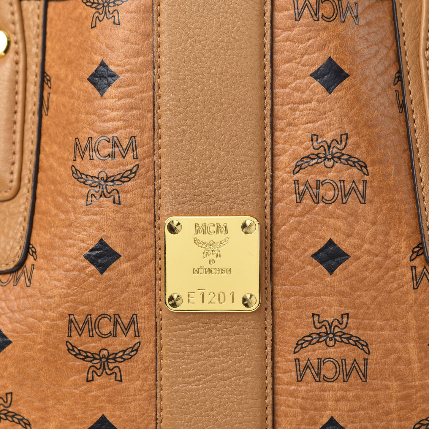 Visetos Medium Liz Reversible Shopper Tote Cognac