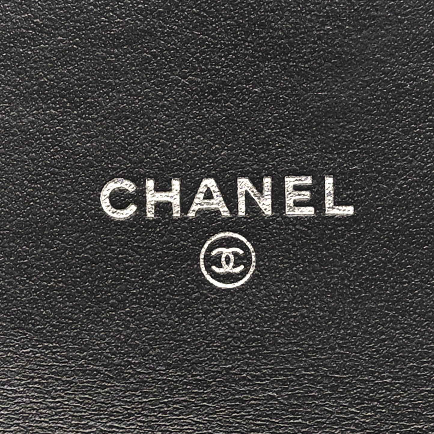 Aged Calfskin Chevron Quilted Reissue Belt Bag Black