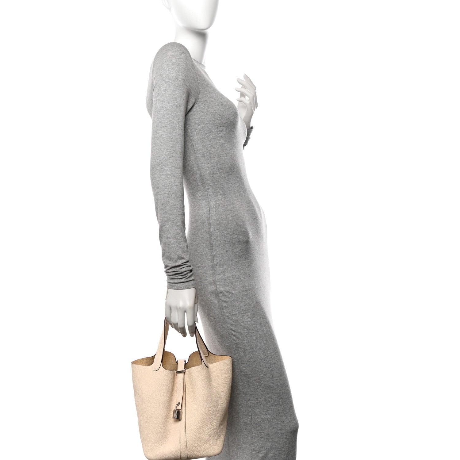 Hermes Taurillon Clemence Picotin Lock 22 MM Nata 2 of 15
