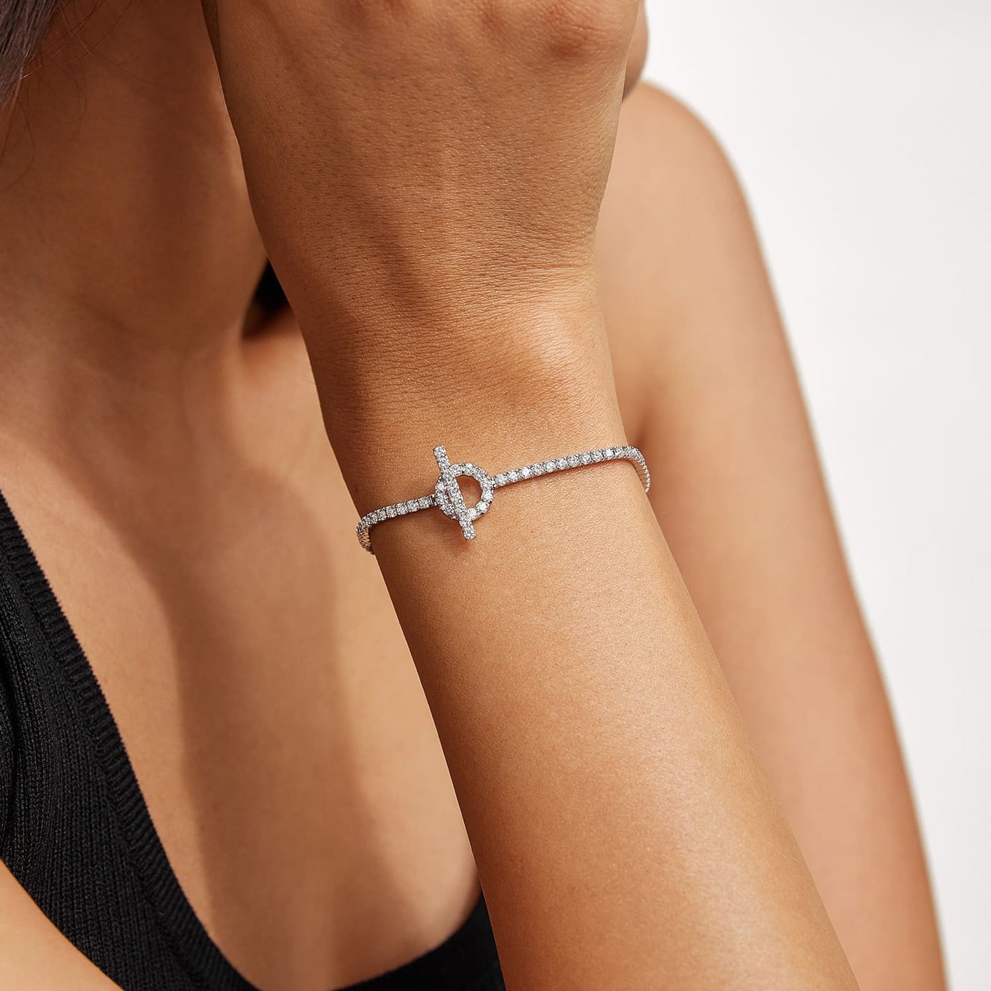 18K White Gold Diamond Finesse Link Bracelet SH