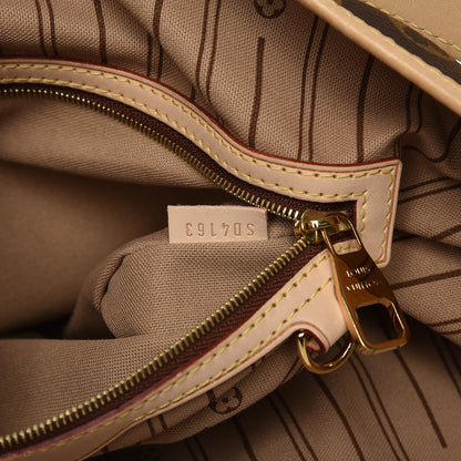 Louis Vuitton Monogram Delightful PM 7 of 14
