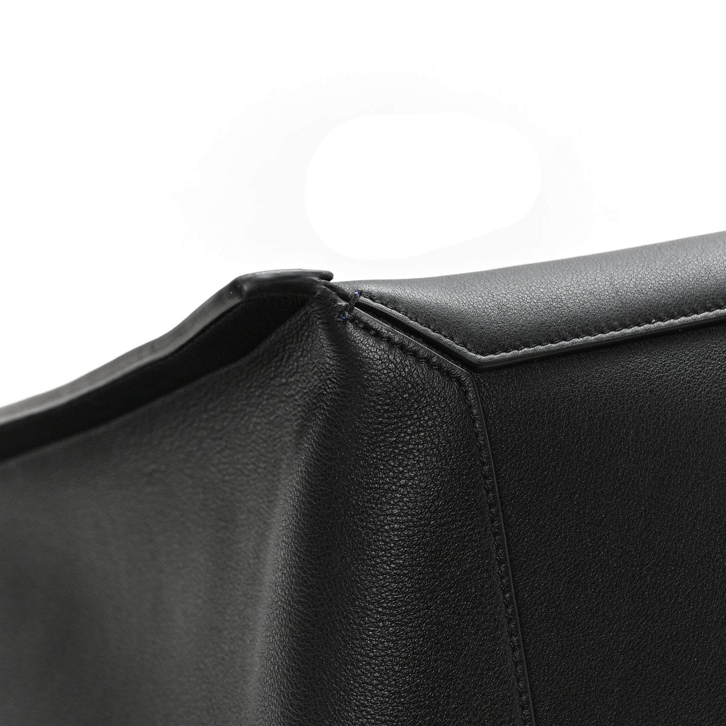 Supple Calfskin Medium Cube Black