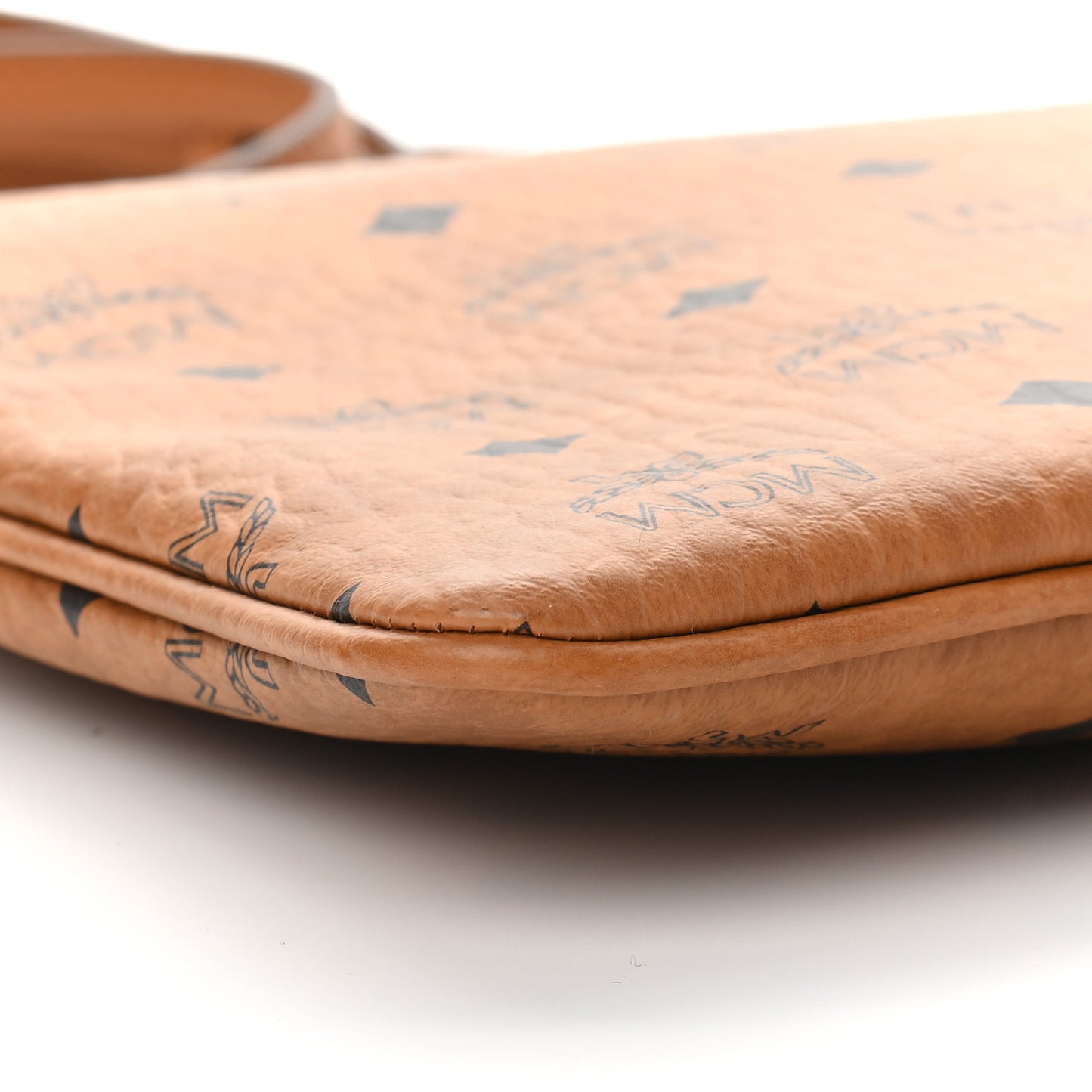 Visetos Medium Crossbody Pouch Cognac