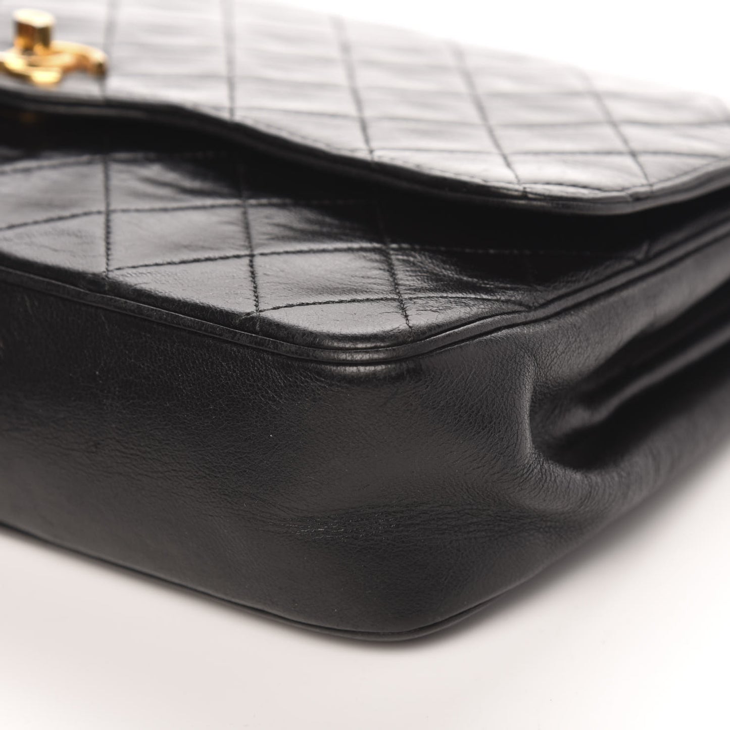 Lambskin Quilted Medium Single Flap Black