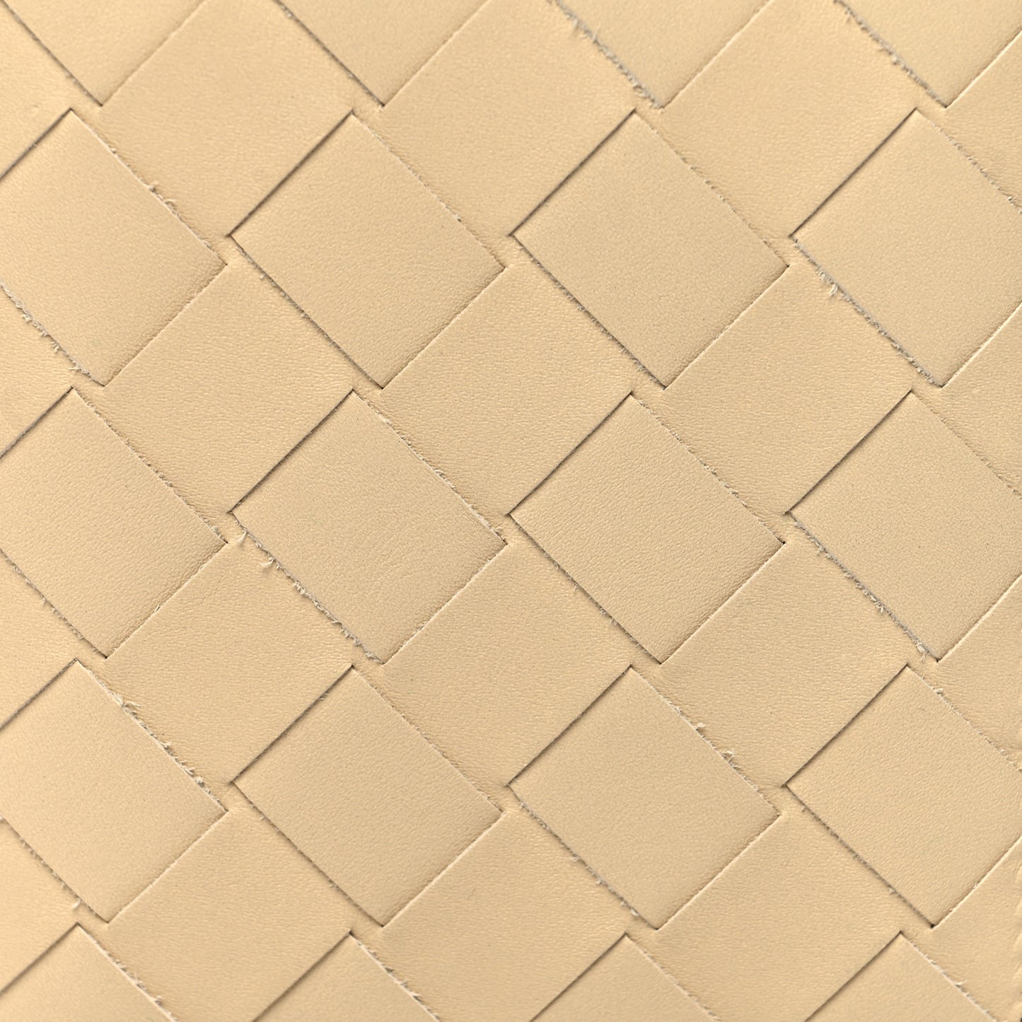 Nappa Maxi Intrecciato Bi-Fold Wallet Beige