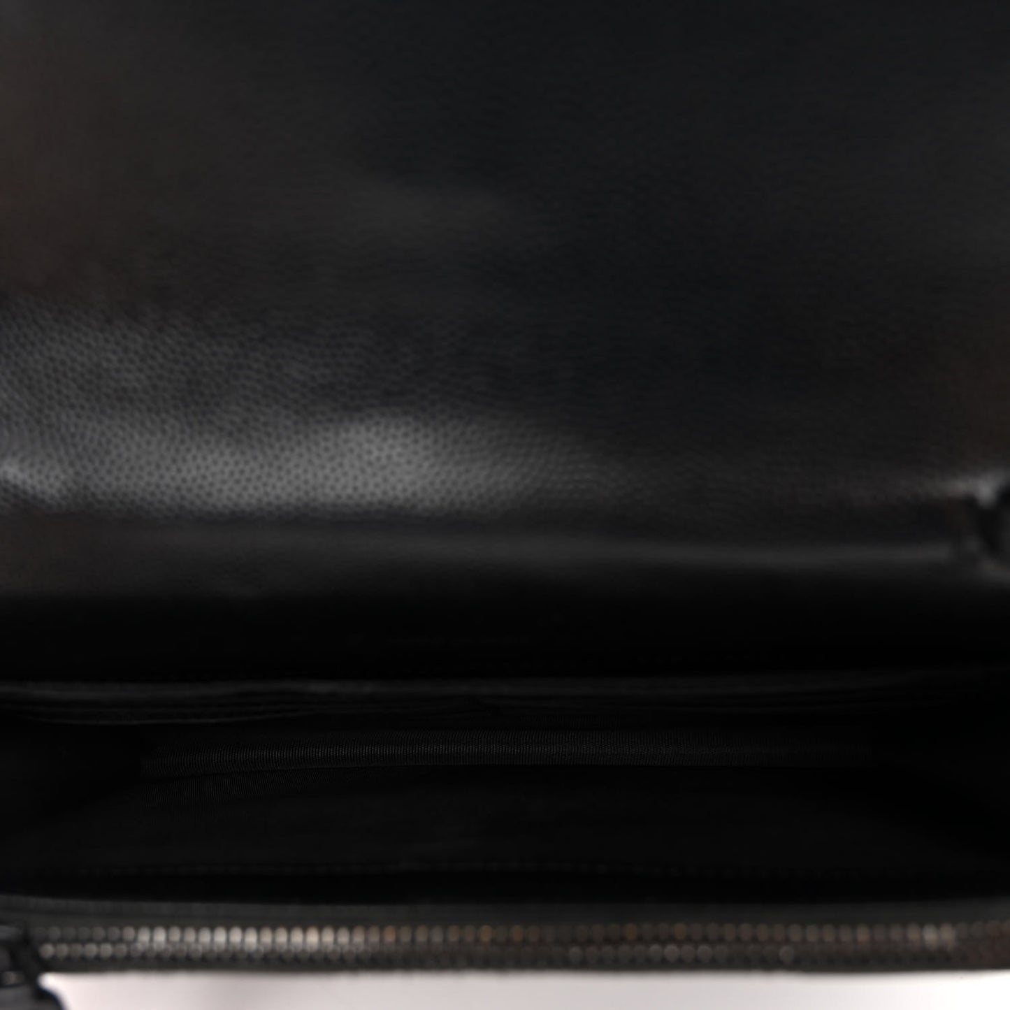 Grain De Poudre Matelasse Chevron Monogram Monochrome Envelope Chain Wallet Black