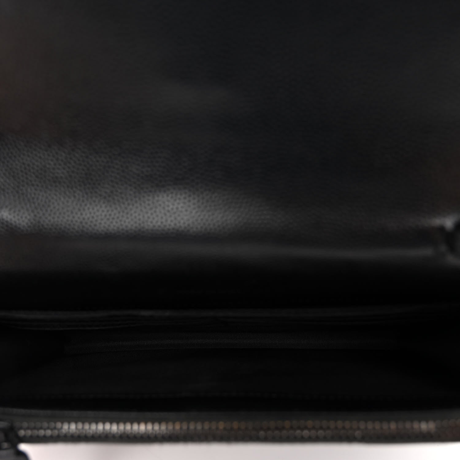 Saint Laurent Grain De Poudre Matelasse Chevron Monogram Monochrome Envelope Chain Wallet Black 5 of 10