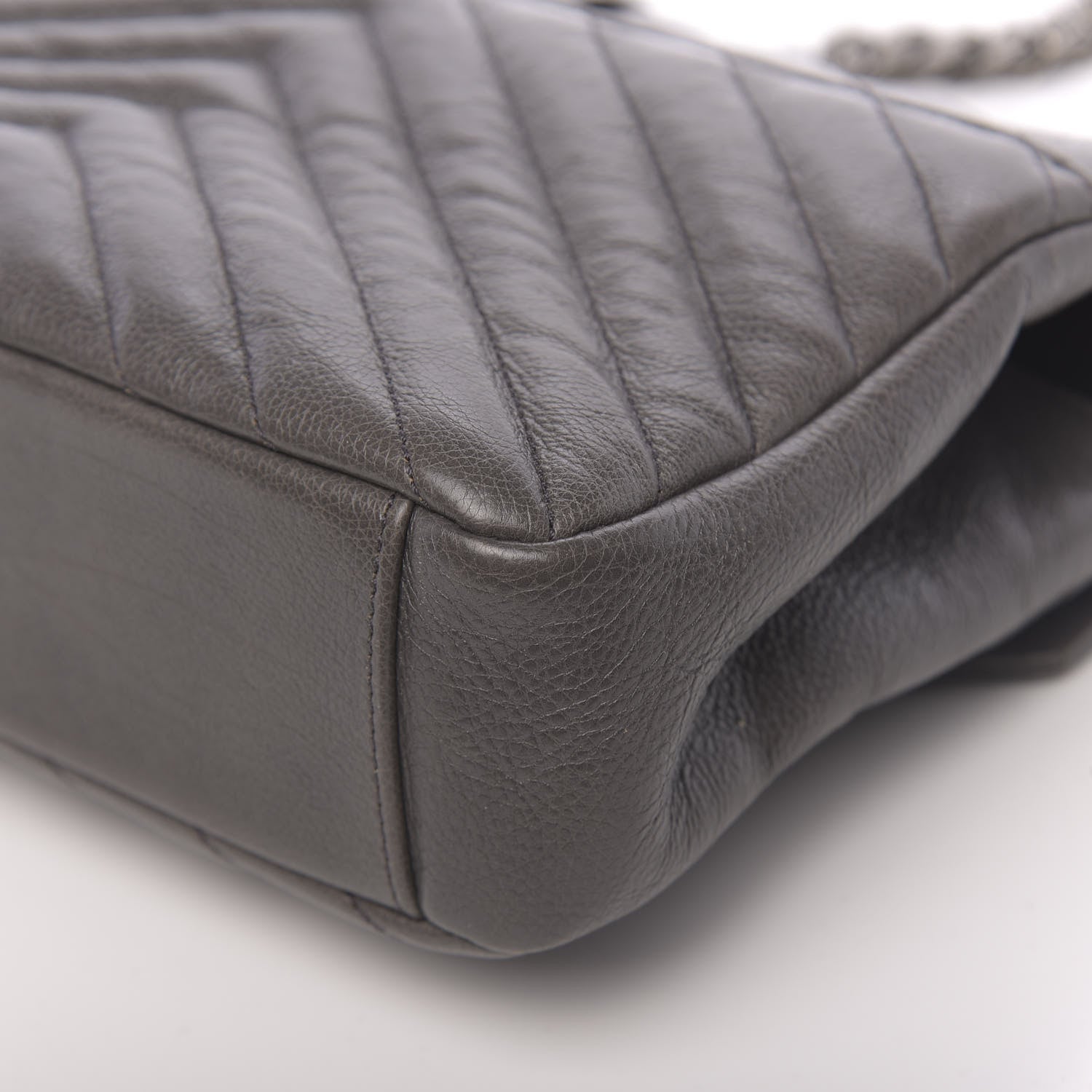 Saint Laurent Matelasse Chevron Monogram Medium College Bag Gray 21 of 23