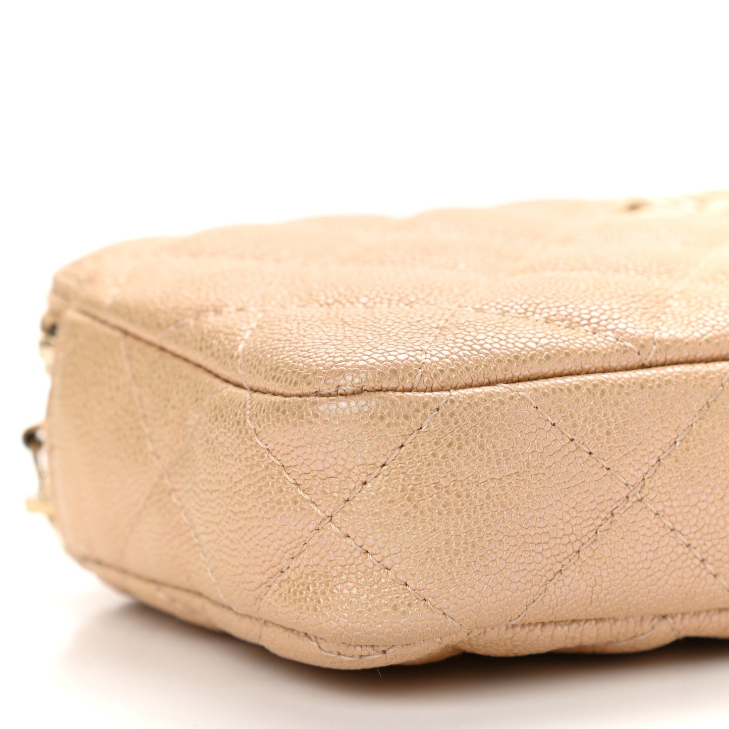Iridescent Caviar Quilted Small Clutch With Chain Beige