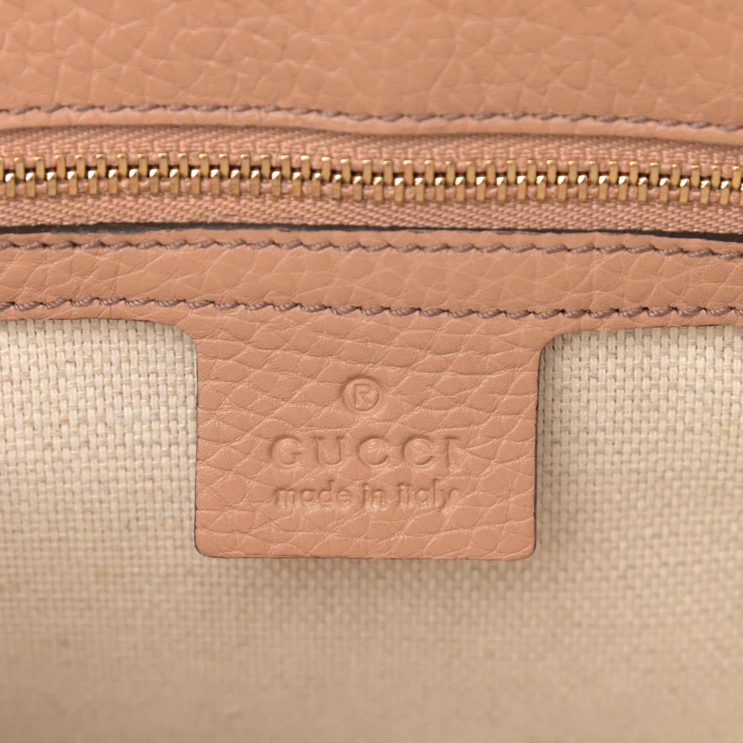 Gucci Pebbled Calfskin Medium Soho Flap Crossbody Camelia 6 of 10