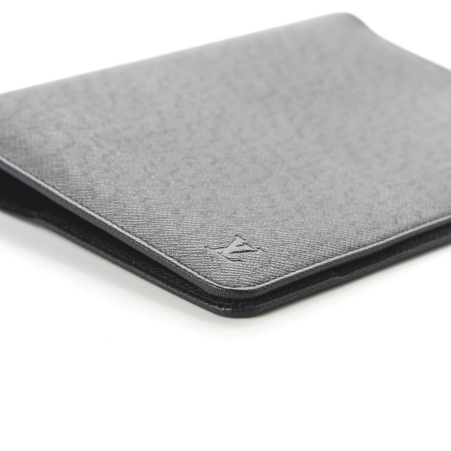Louis Vuitton Taiga Desk Agenda Cover Ardoise 7 of 10