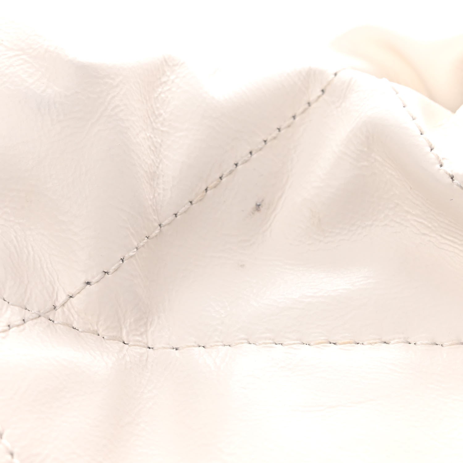 Chanel Shiny Calfskin Quilted Chanel 22 White 12 of 13
