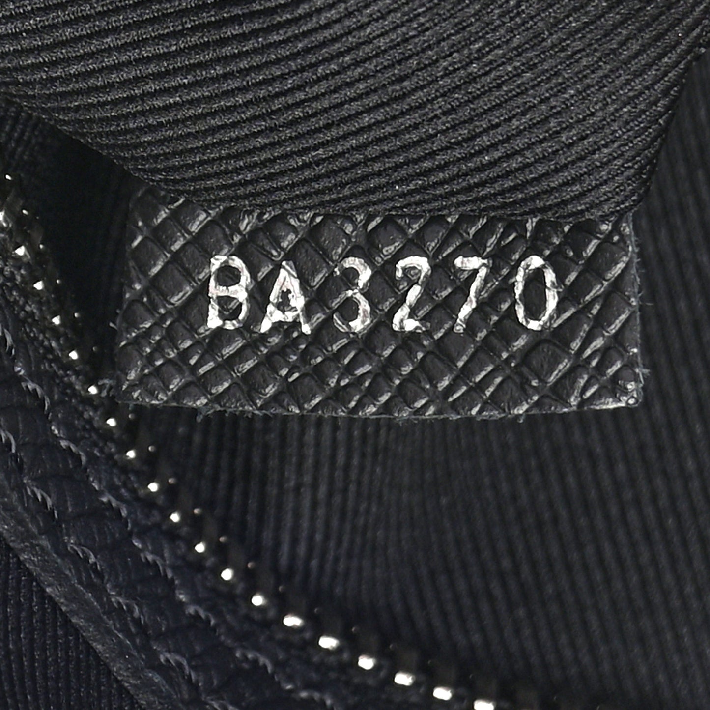 Taiga Monogram Eclipse Keepall Bandouliere 50 Black