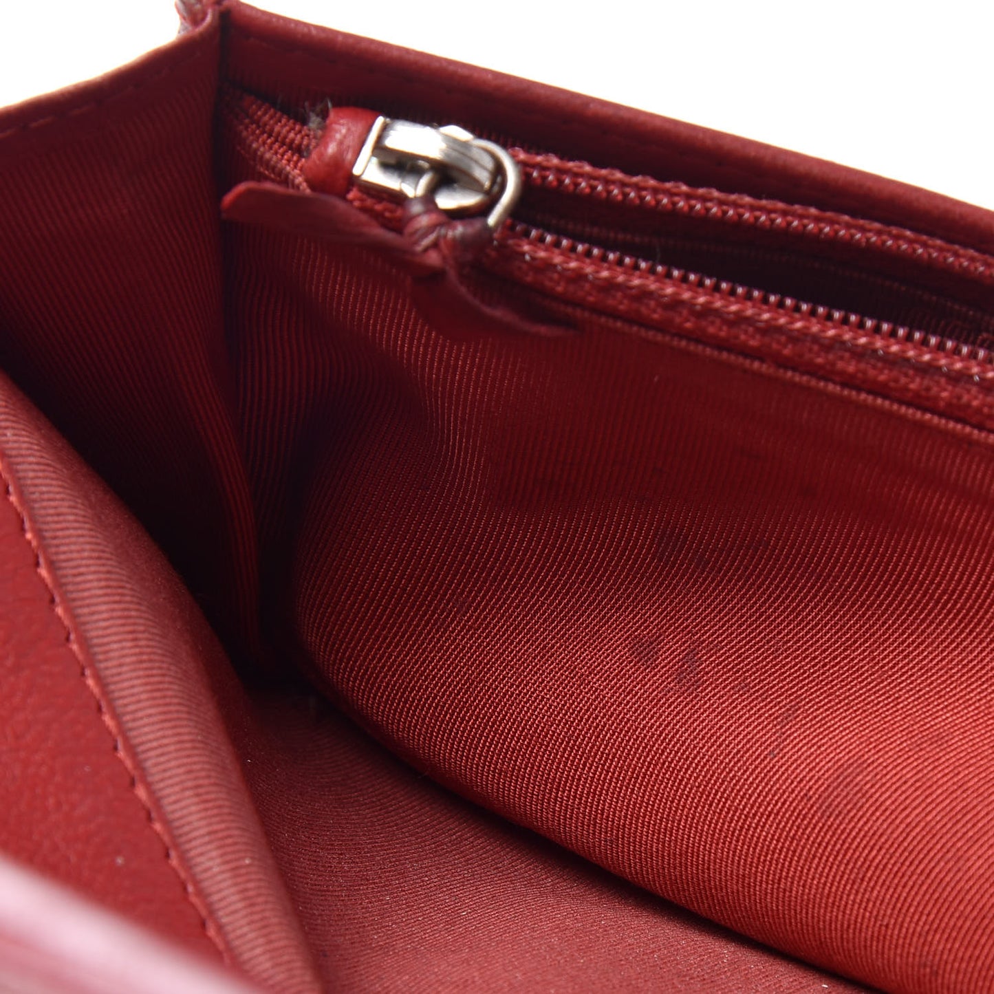 Lambskin Quilted Yen Wallet Red