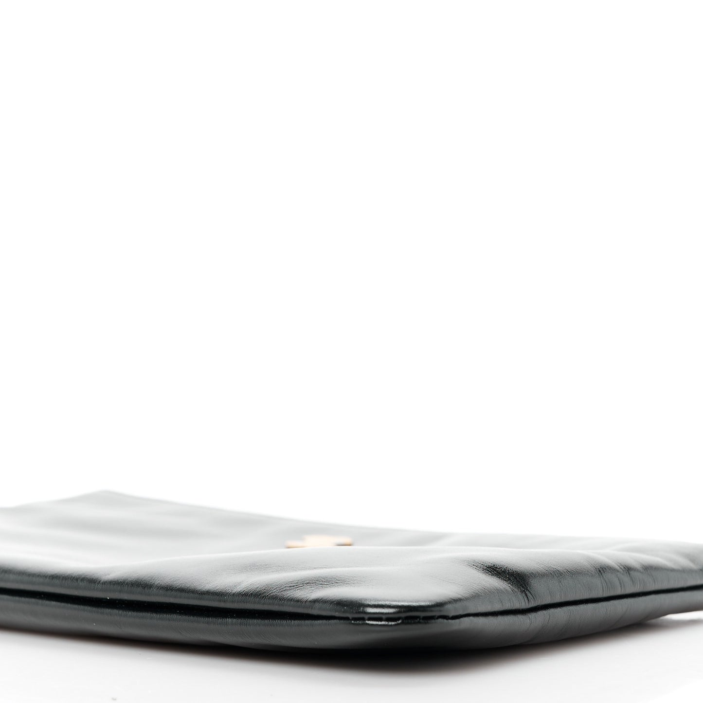 Shiny Calfskin 22 Removable Pouch Black