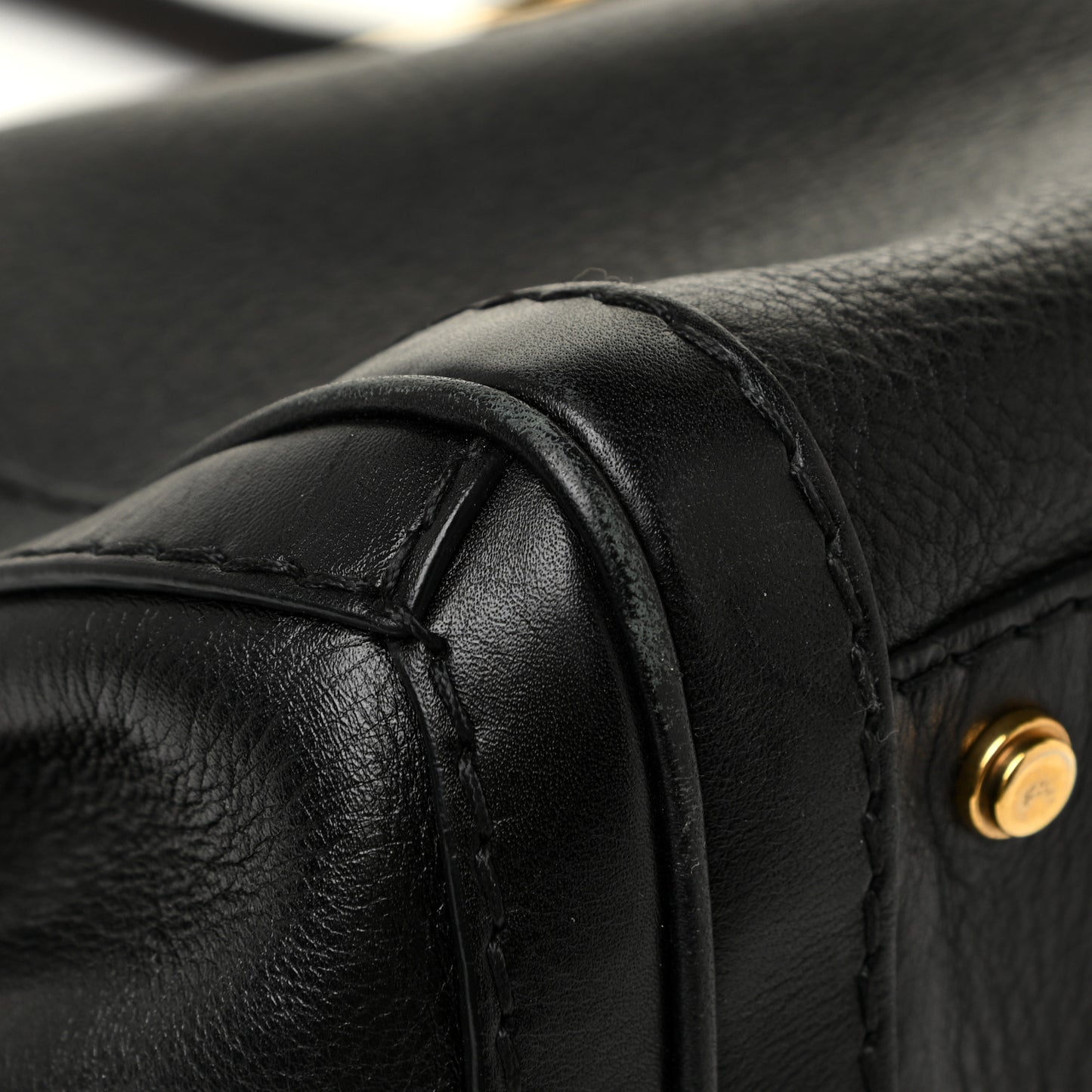 Calfskin Medium GG Running Tote Black