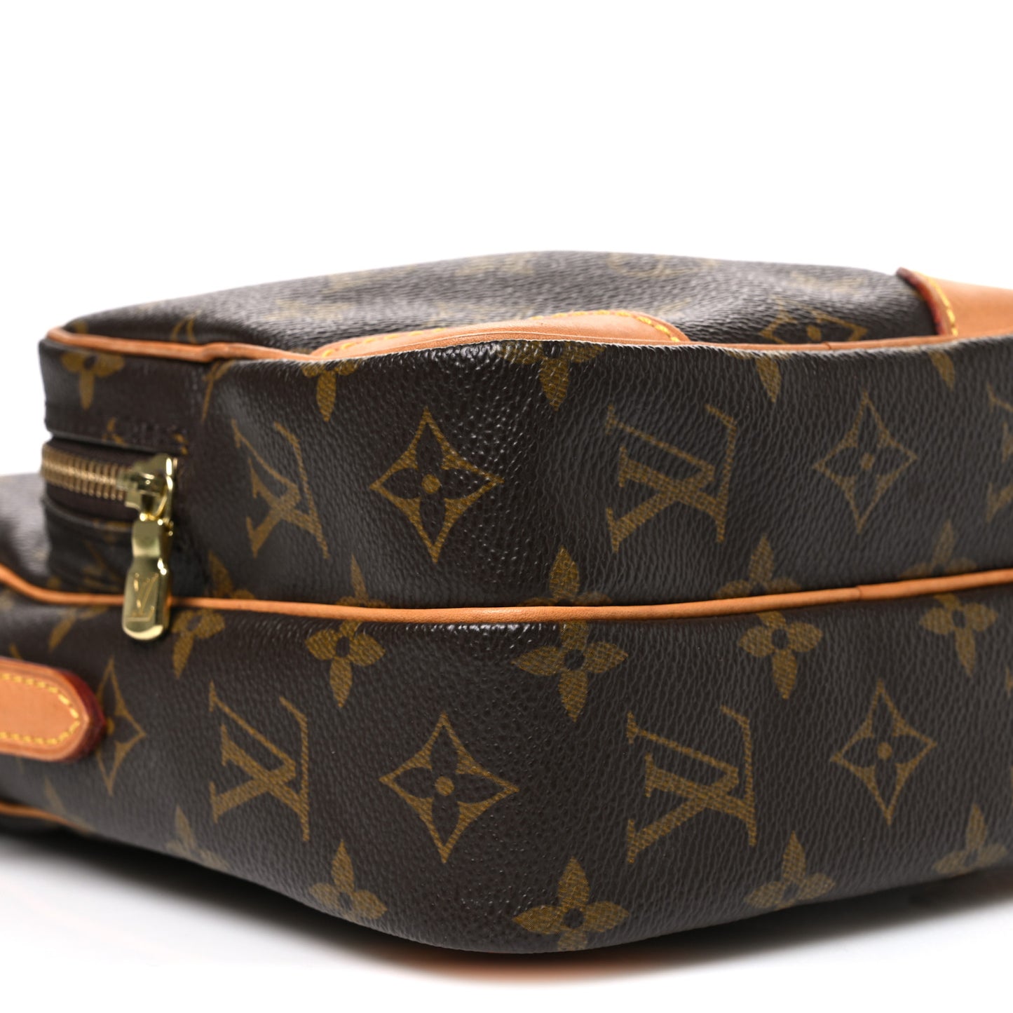 Monogram Amazone