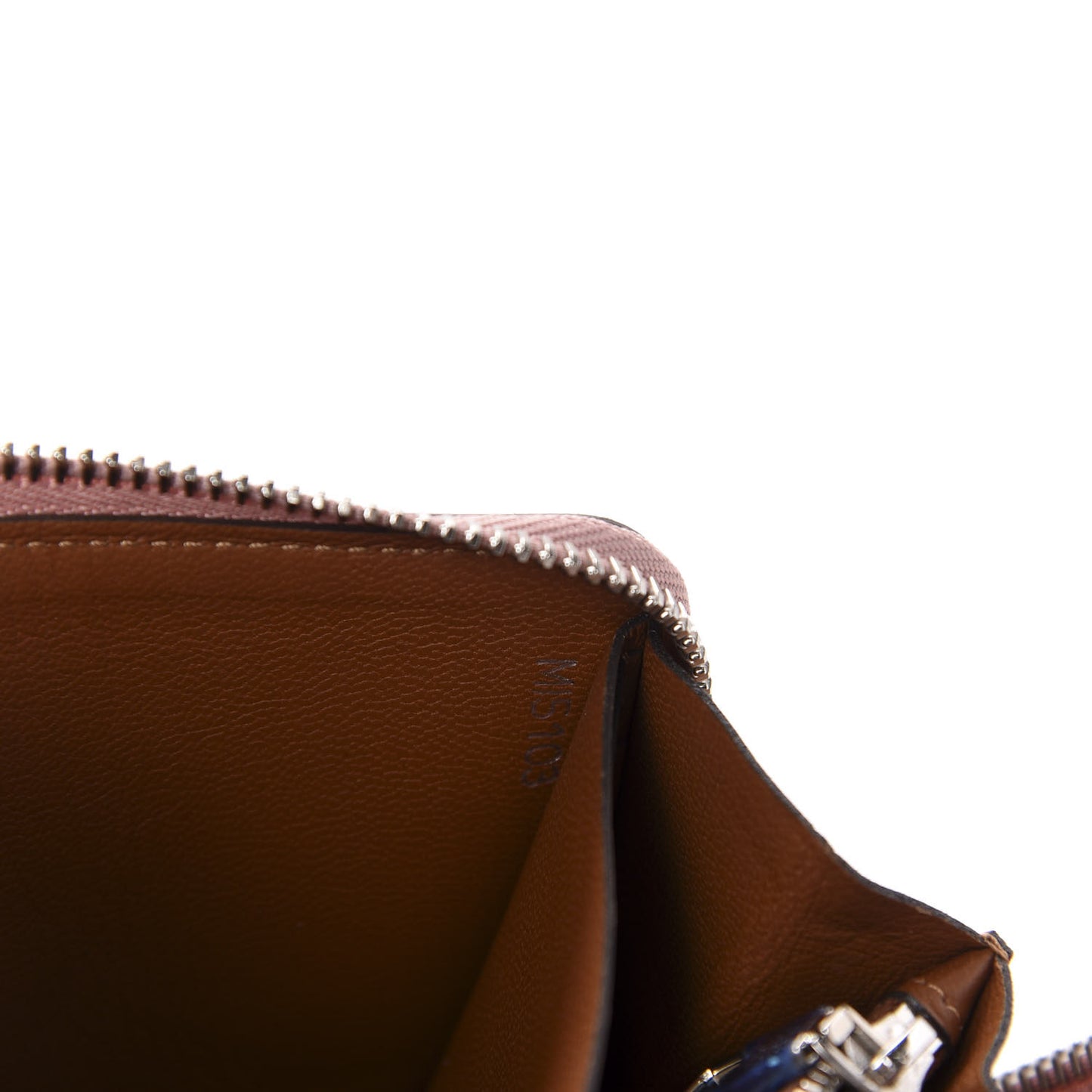 Calfskin Articles de Voyage Zippy Wallet Pink