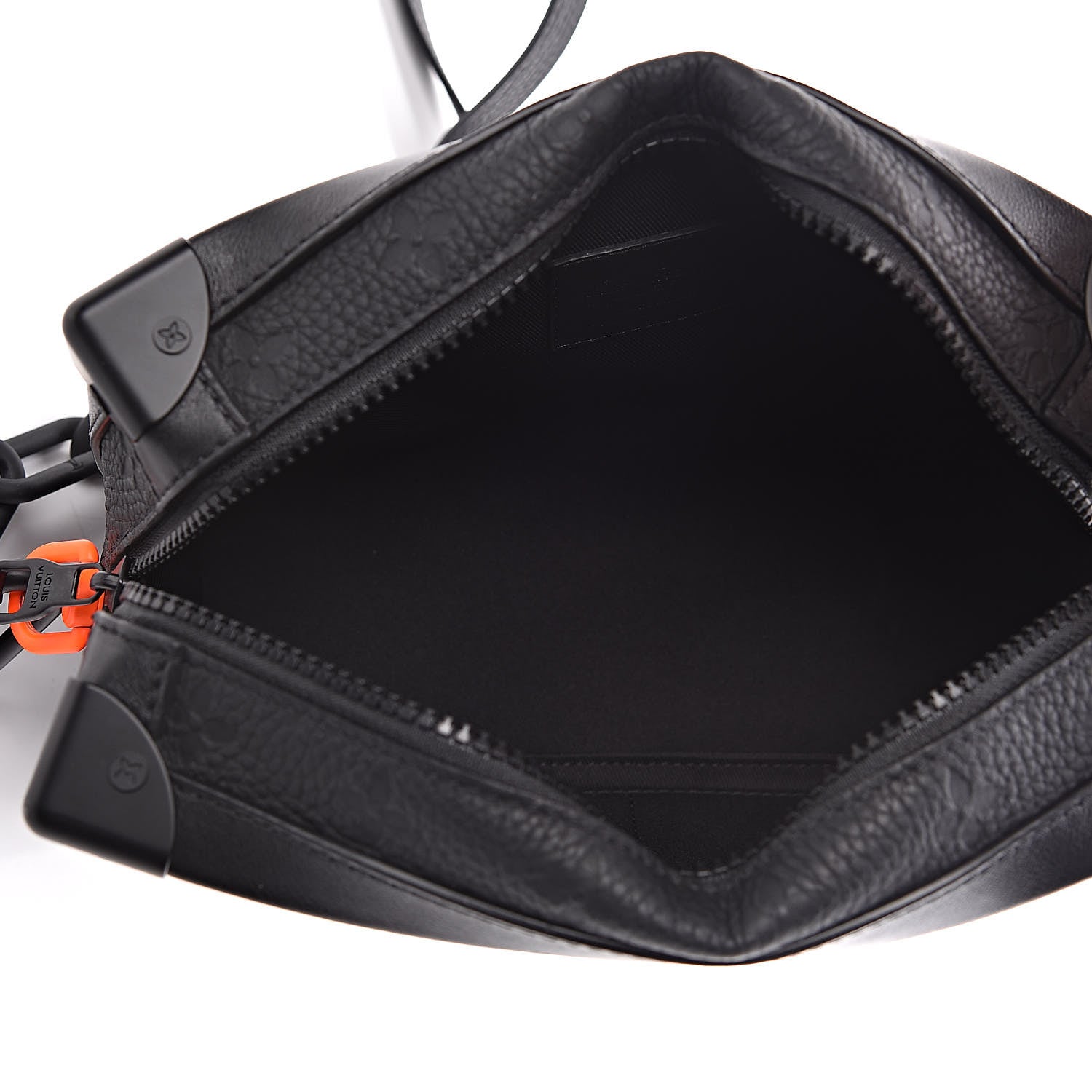 Louis Vuitton Taurillon Monogram Solar Ray Soft Trunk Black 5 of 9