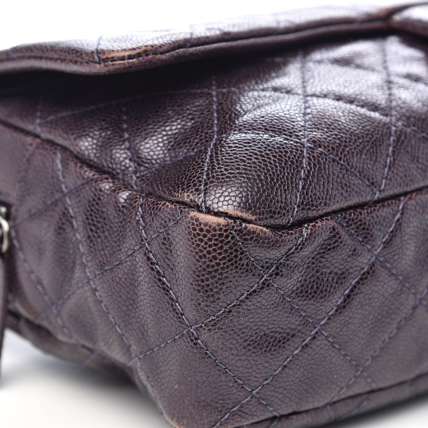 Iridescent Caviar Quilted Large Chic Flap Purple