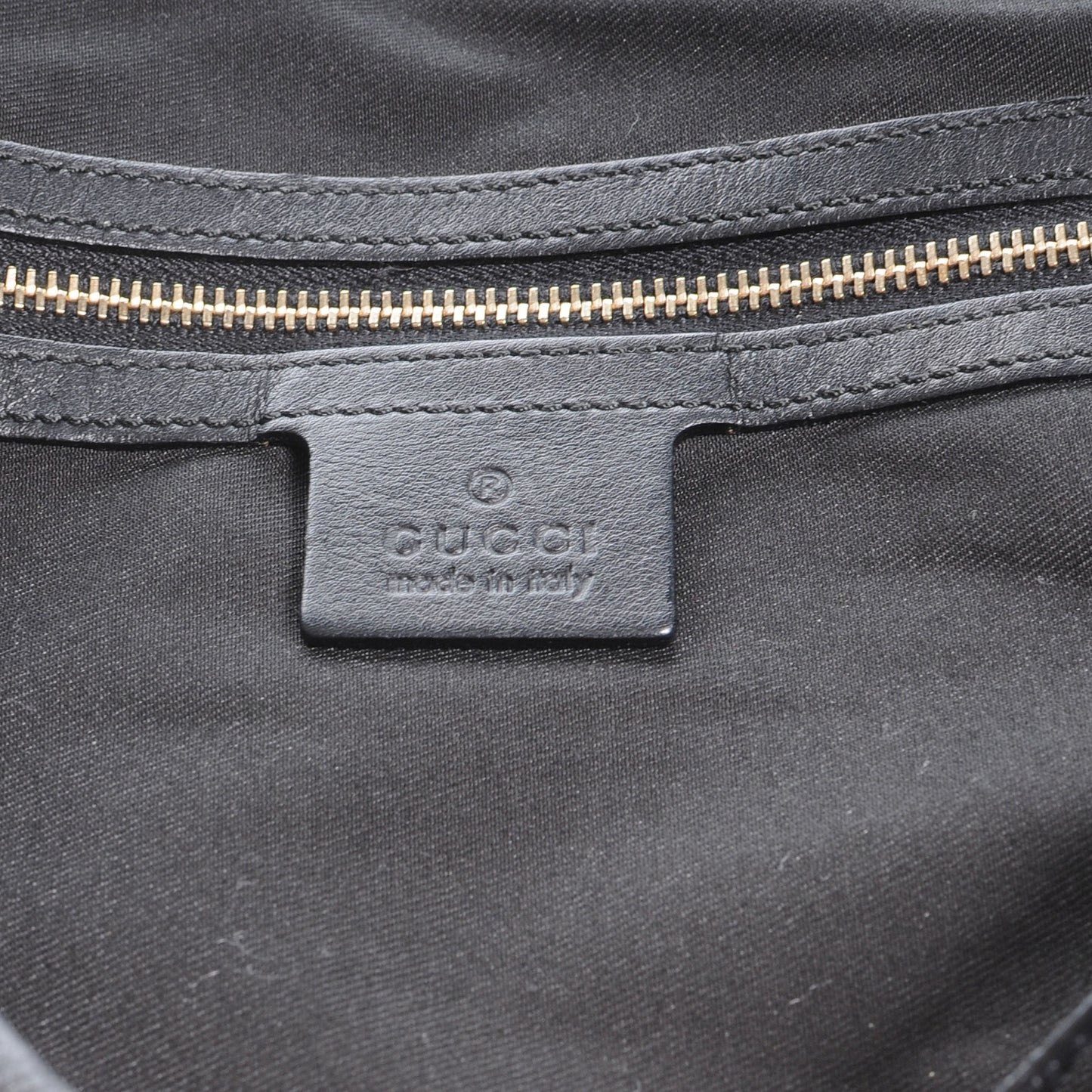 Leather Pelham Medium Hobo Black