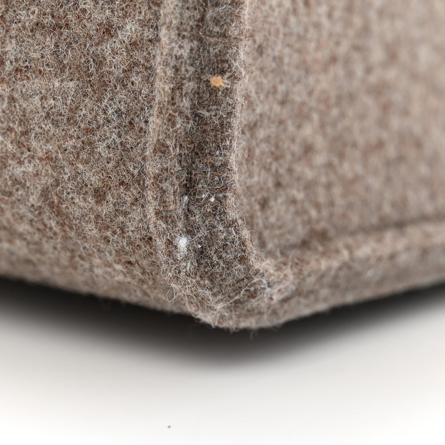 Felt Large Woody Ribbon Tote Deep Beige