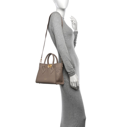 Louis Vuitton Mahina On My Side PM Galet 2 of 9