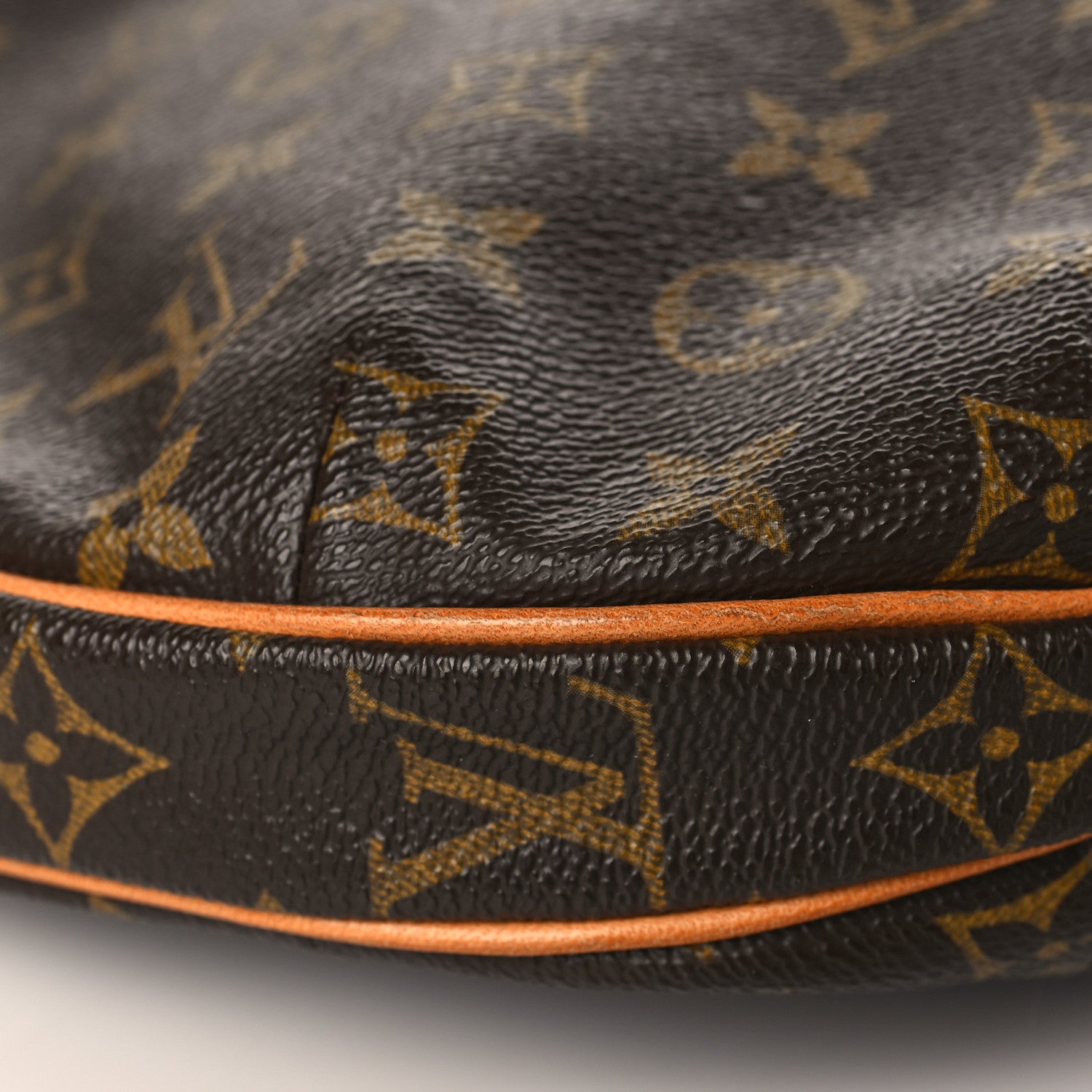 Louis Vuitton Monogram Croissant MM 7 of 9