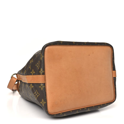 Louis Vuitton Monogram Petit Noe 4 of 9