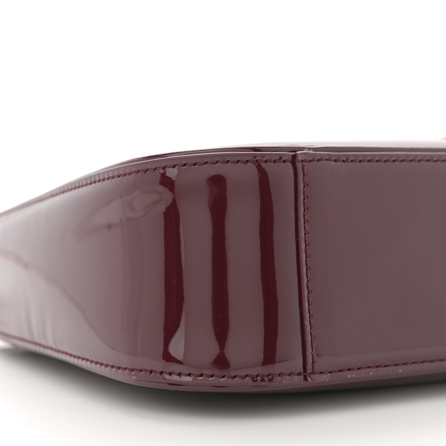 Patent Le 5 A 7 Hobo Bordeaux