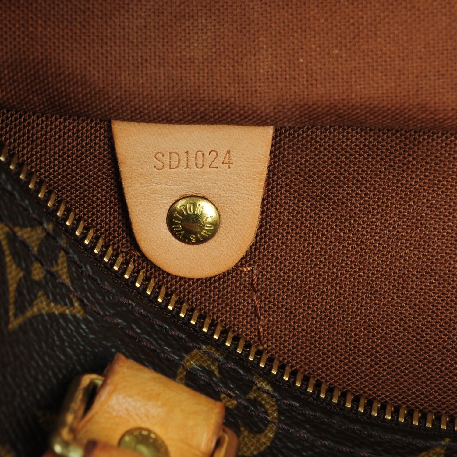 Louis Vuitton Monogram Speedy 25 8 of 8