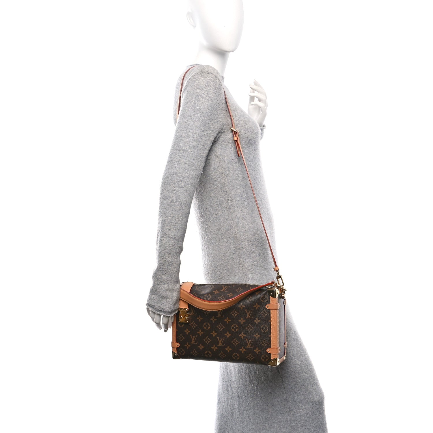 Louis Vuitton Monogram Side Trunk GM 2 of 9