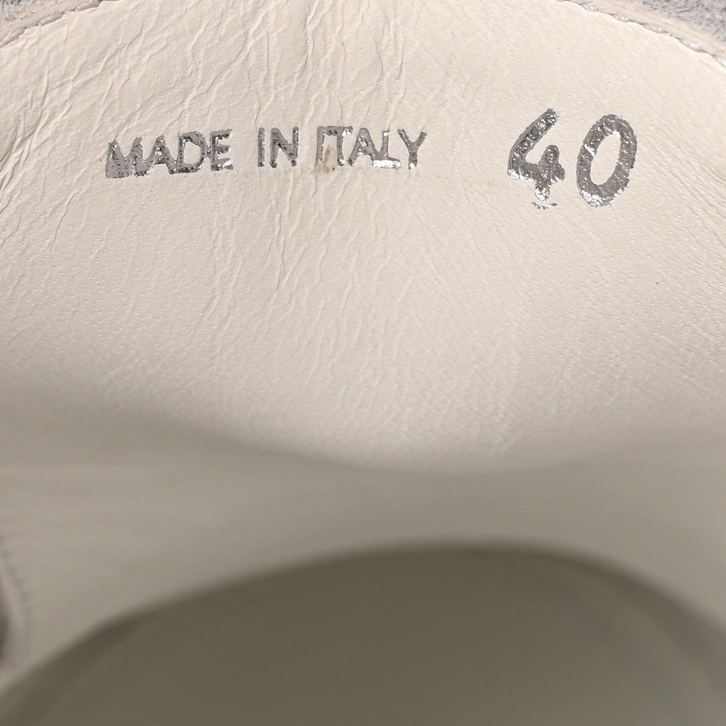 Spazzolato Rubber Triangle Logo 50mm Derby Loafers 40 White