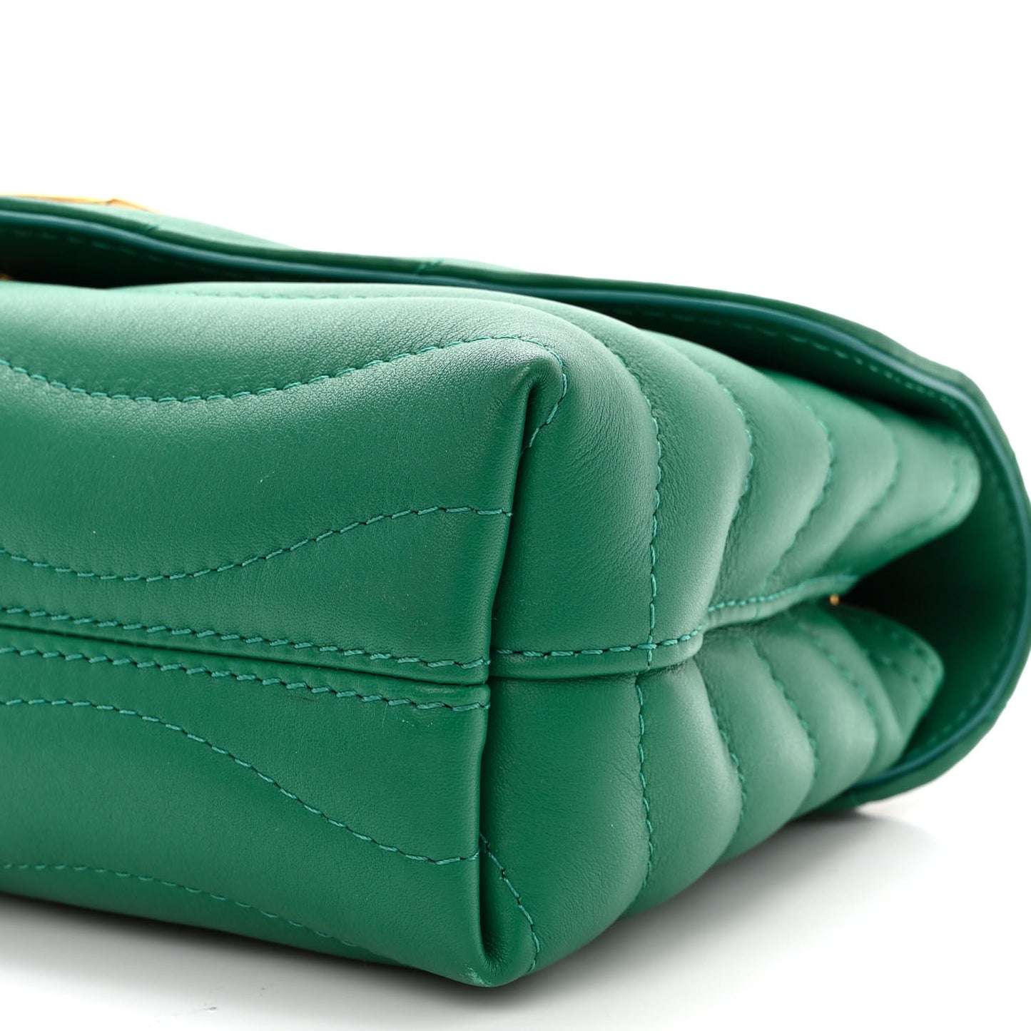Calfskin New Wave Chain Bag MM NM Emerald