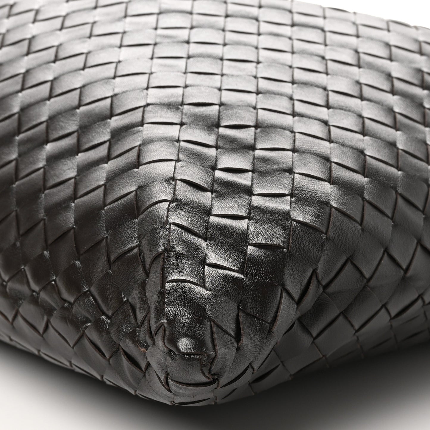 Calfskin Intrecciato Large Hop Fondant