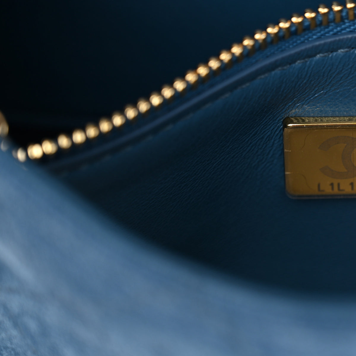 Suede Calfskin Mini Souplissimo Flap Blue