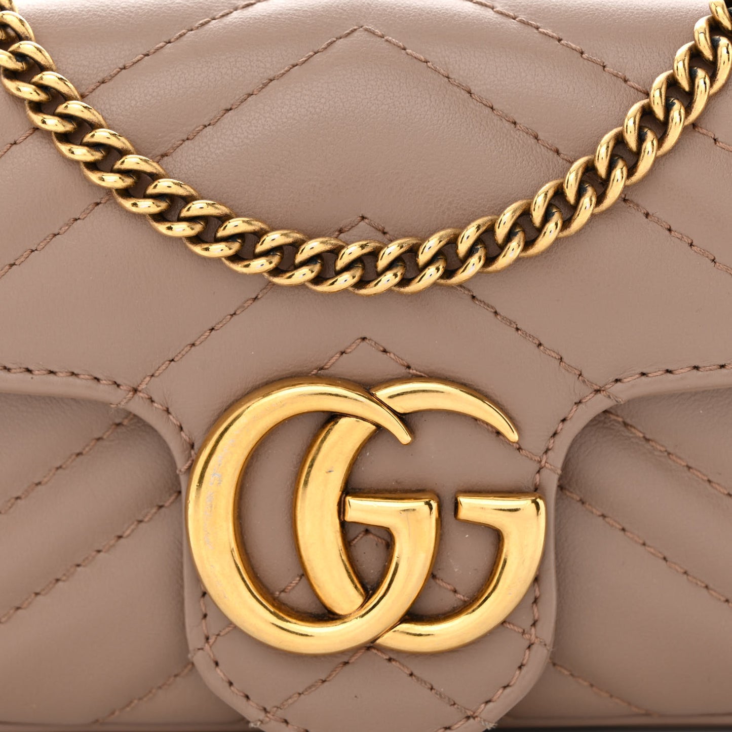 Calfskin Matelasse Super Mini GG Marmont Shoulder Bag Porcelain Rose